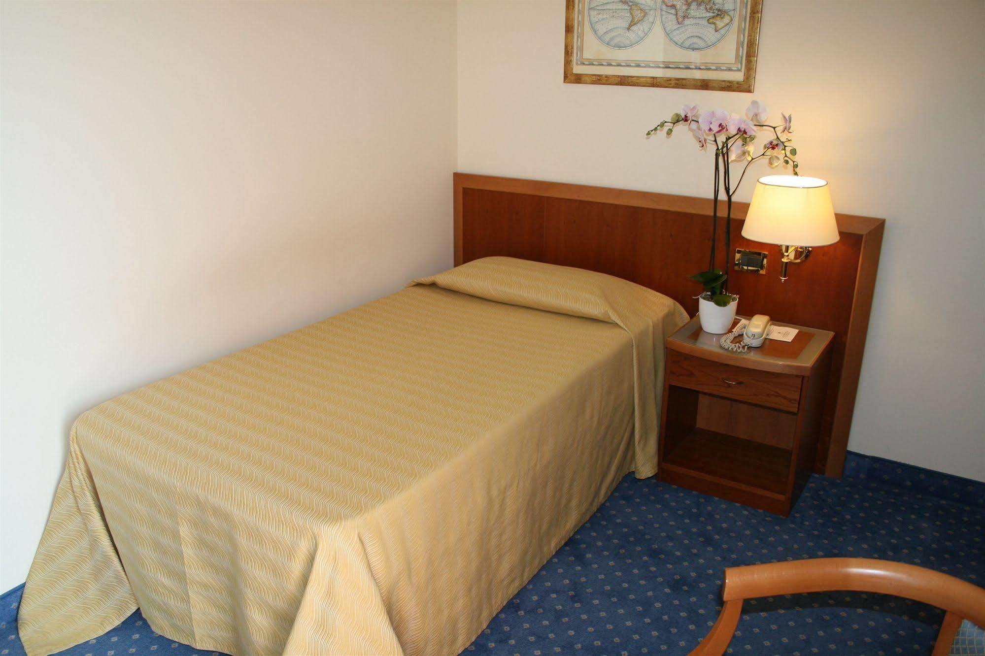 Hotel Terme Imperial Montegrotto Terme Dış mekan fotoğraf